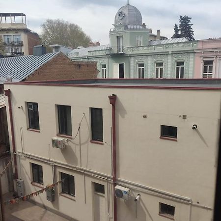 Ahmashenebeliapart Tbilisi Zewnętrze zdjęcie